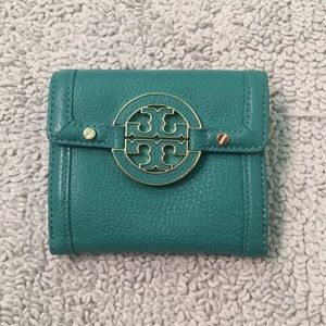 Tory Burch wallet